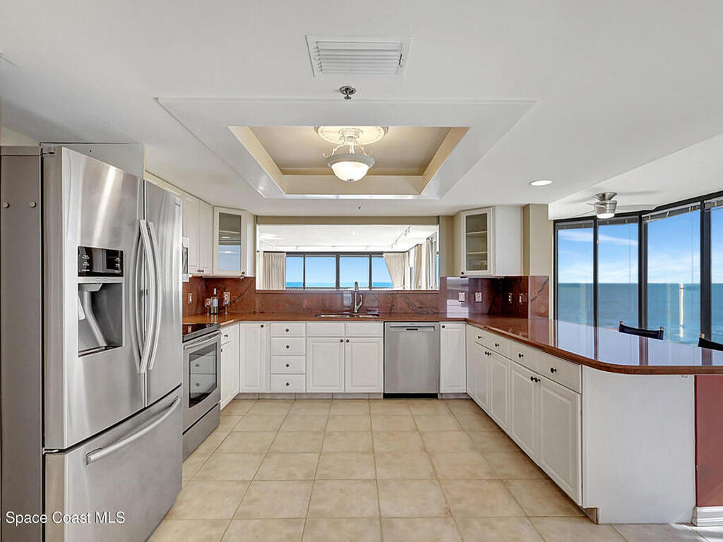 4000 N Highway A1a, Hutchinson Island, FL 34949