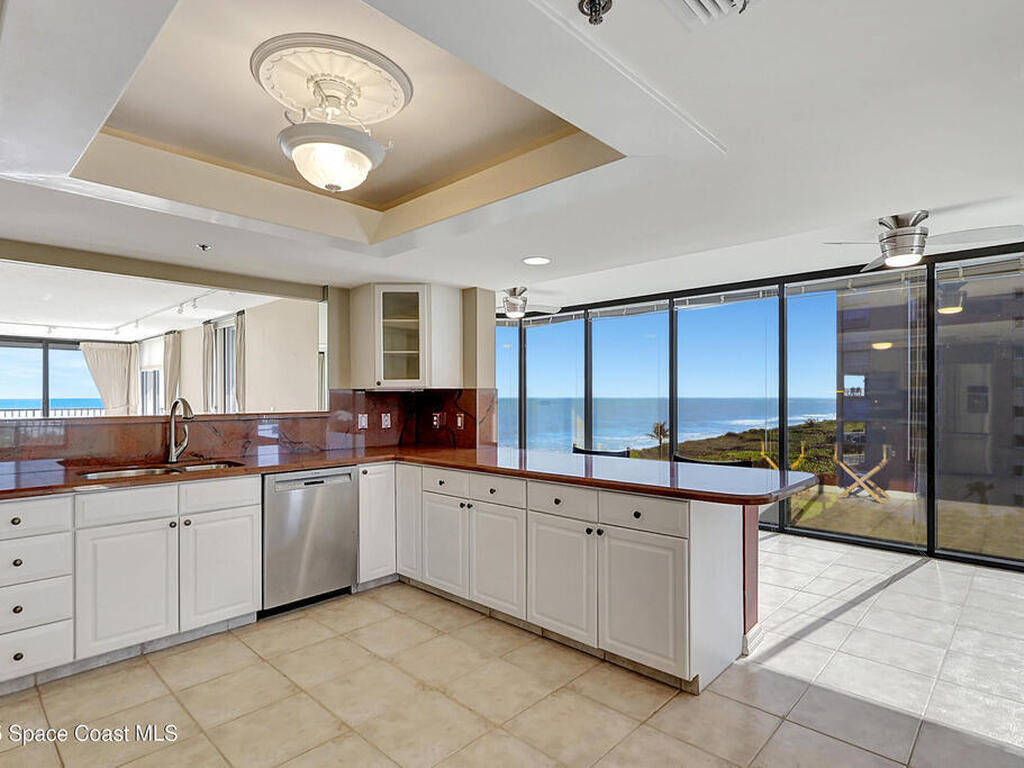 4000 N Highway A1a, Hutchinson Island, FL 34949