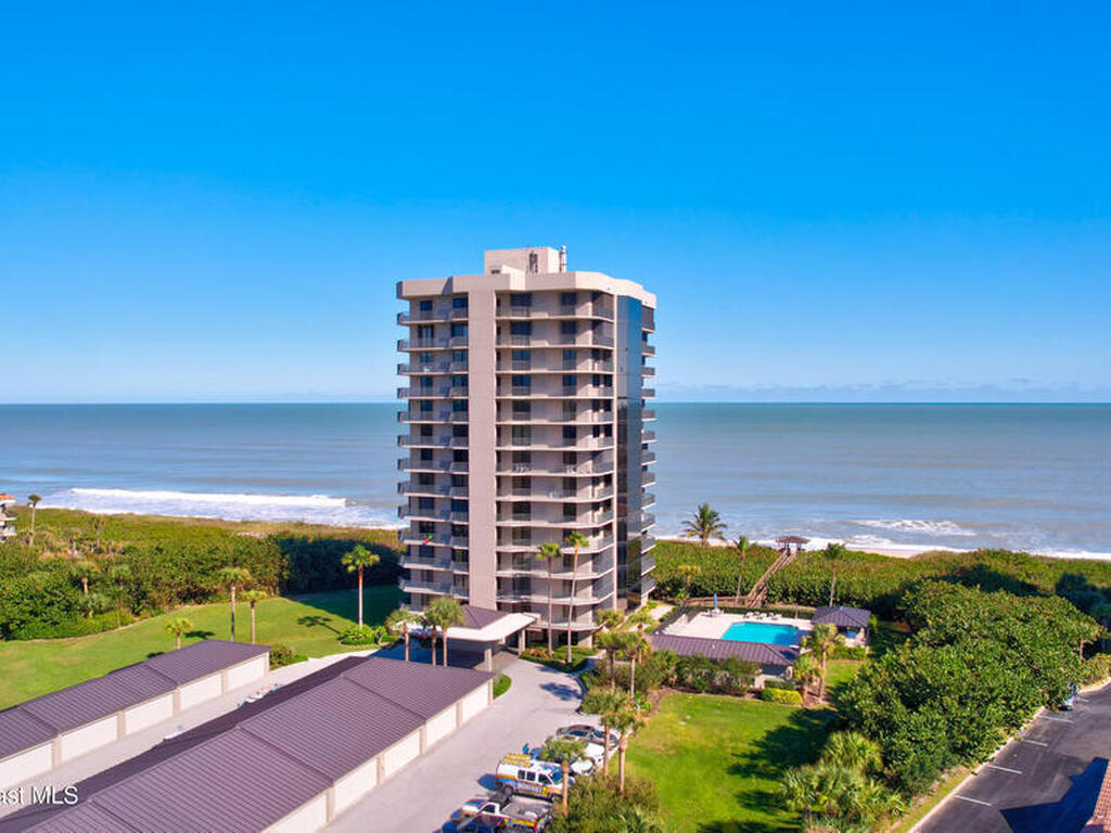 4000 N Highway A1a, Hutchinson Island, FL 34949