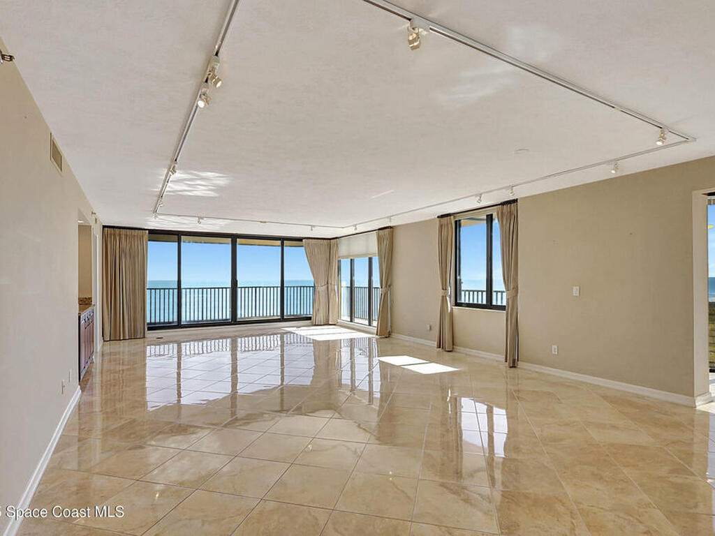 4000 N Highway A1a, Hutchinson Island, FL 34949