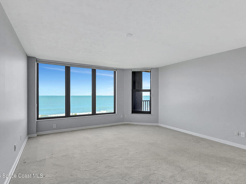 4000 N Highway A1a, Hutchinson Island, FL 34949