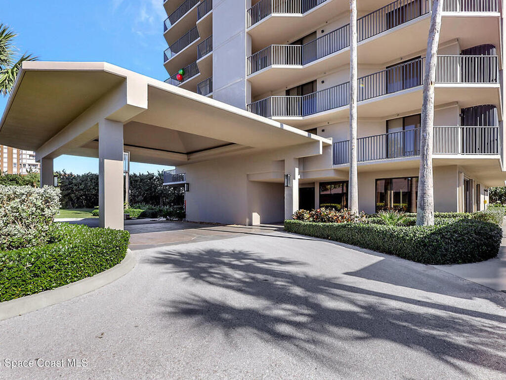 4000 N Highway A1a, Hutchinson Island, FL 34949