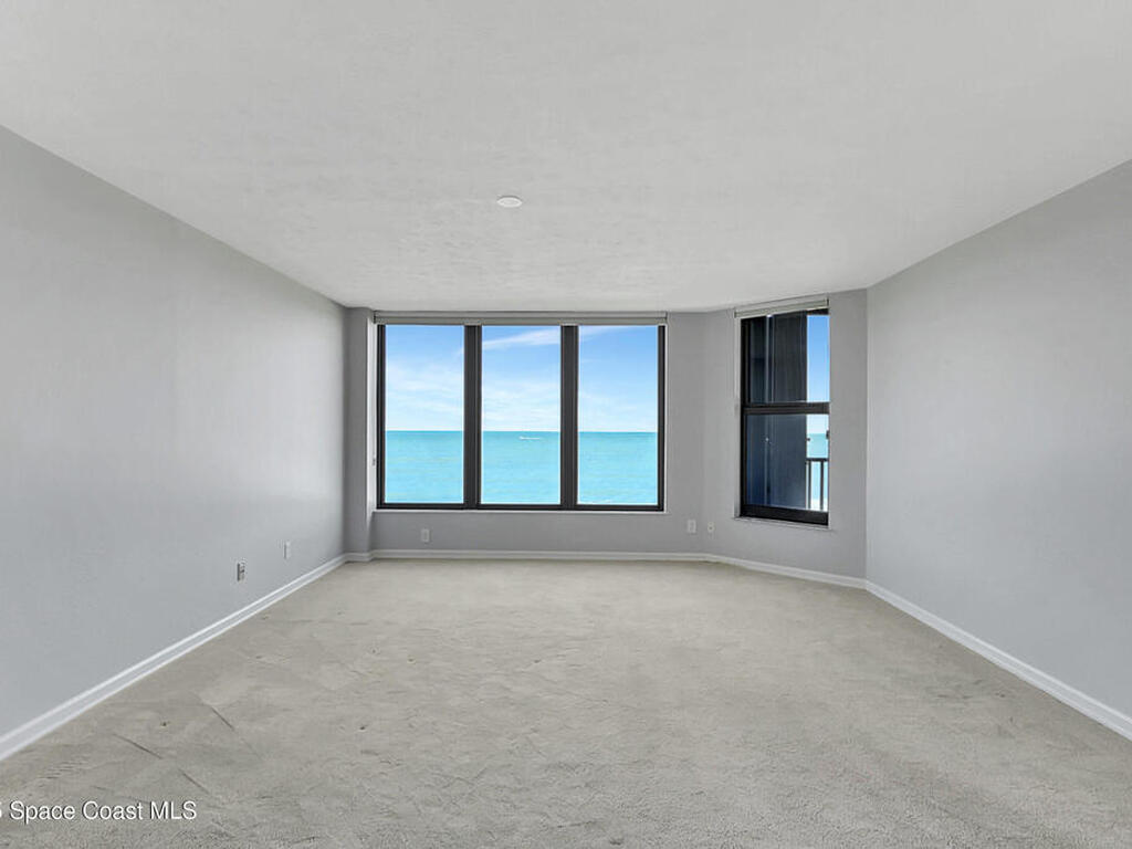 4000 N Highway A1a, Hutchinson Island, FL 34949