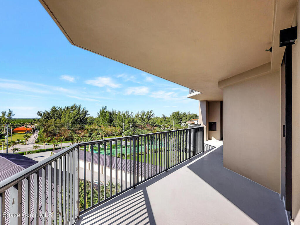 4000 N Highway A1a, Hutchinson Island, FL 34949