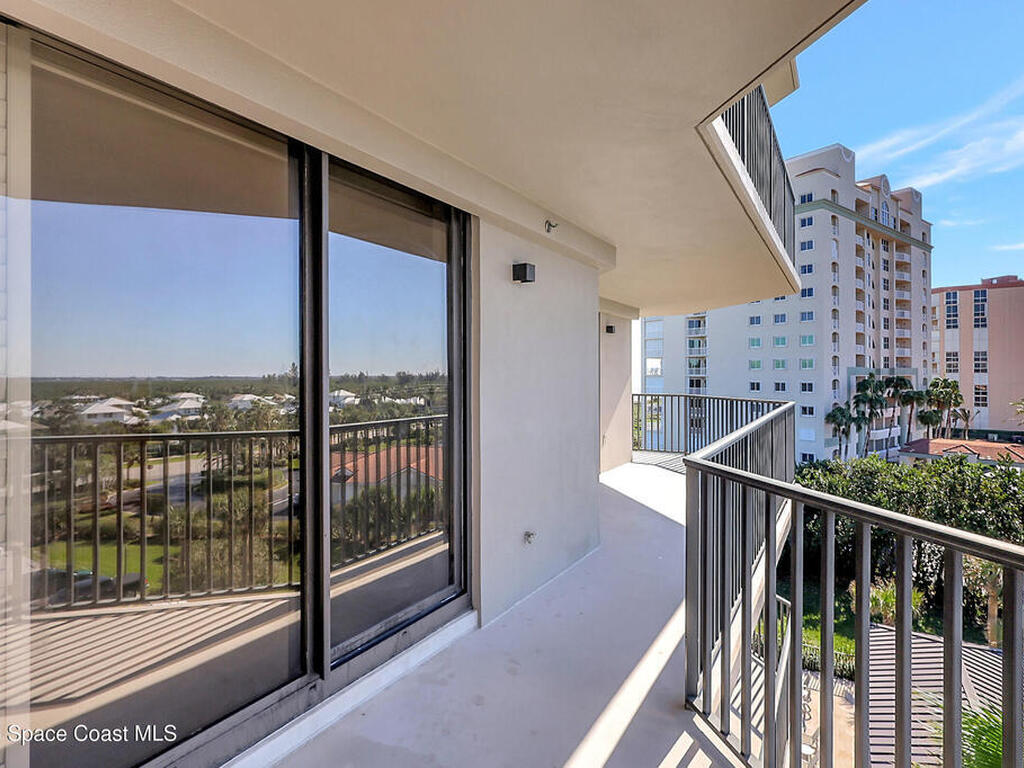 4000 N Highway A1a, Hutchinson Island, FL 34949