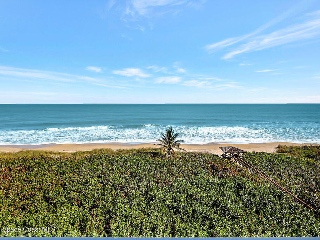 4000 N Highway A1a, Hutchinson Island, FL 34949