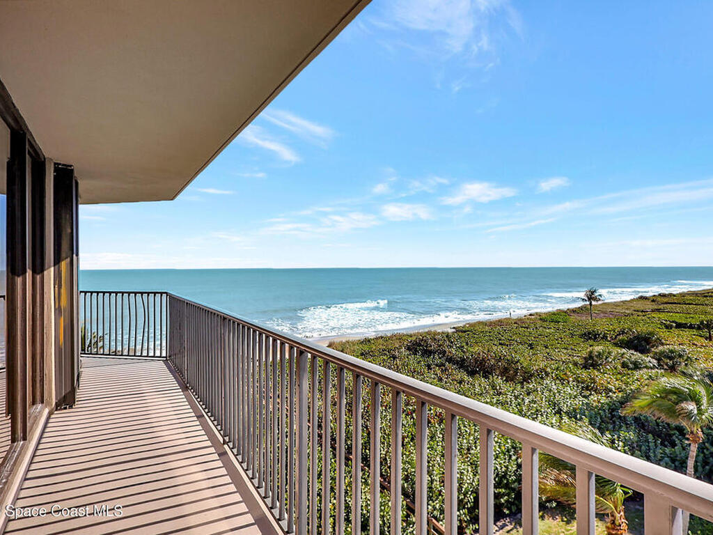 4000 N Highway A1a, Hutchinson Island, FL 34949