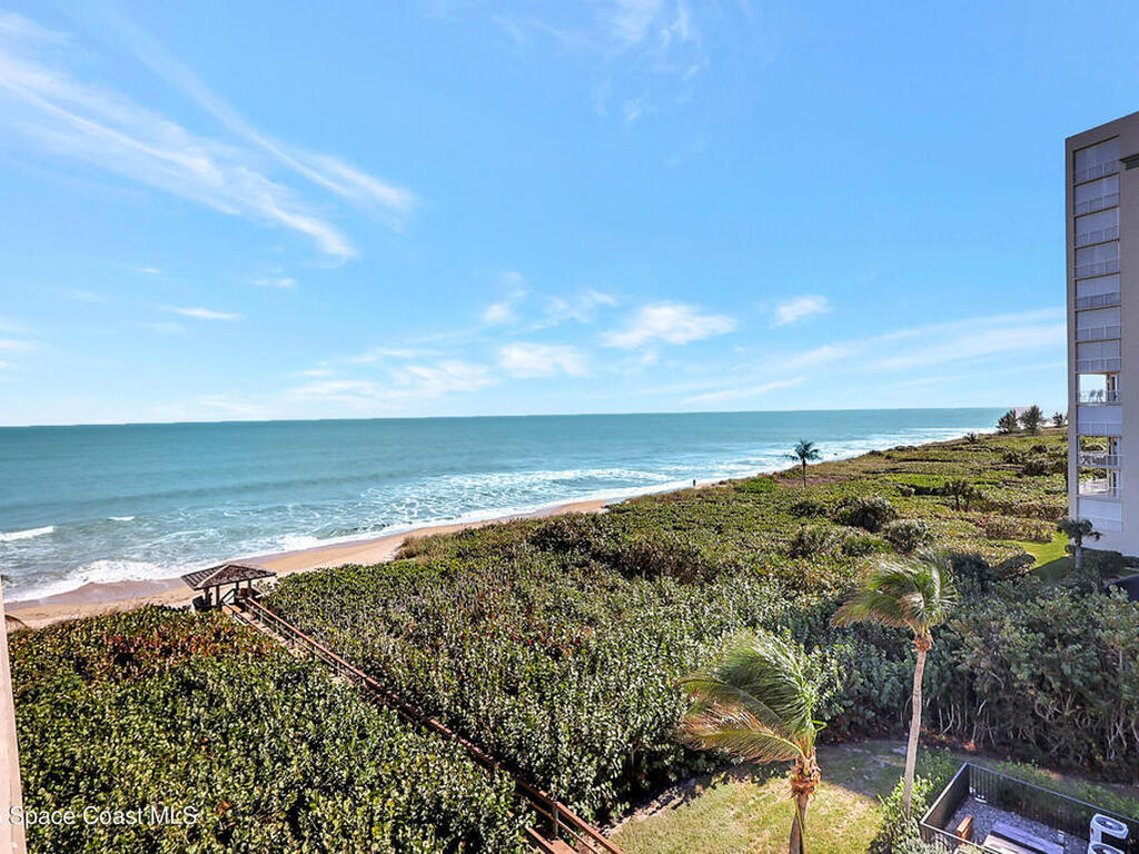 4000 N Highway A1a, Hutchinson Island, FL 34949