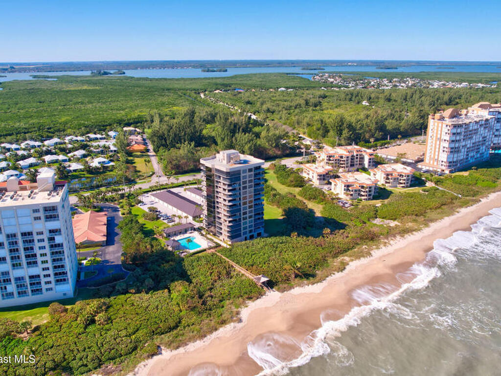 4000 N Highway A1a, Hutchinson Island, FL 34949