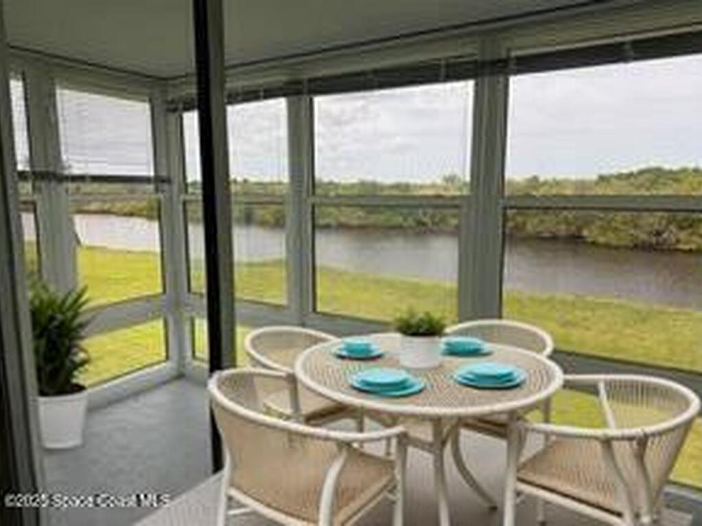2800 Indian River Boulevard, Vero Beach, FL 32960