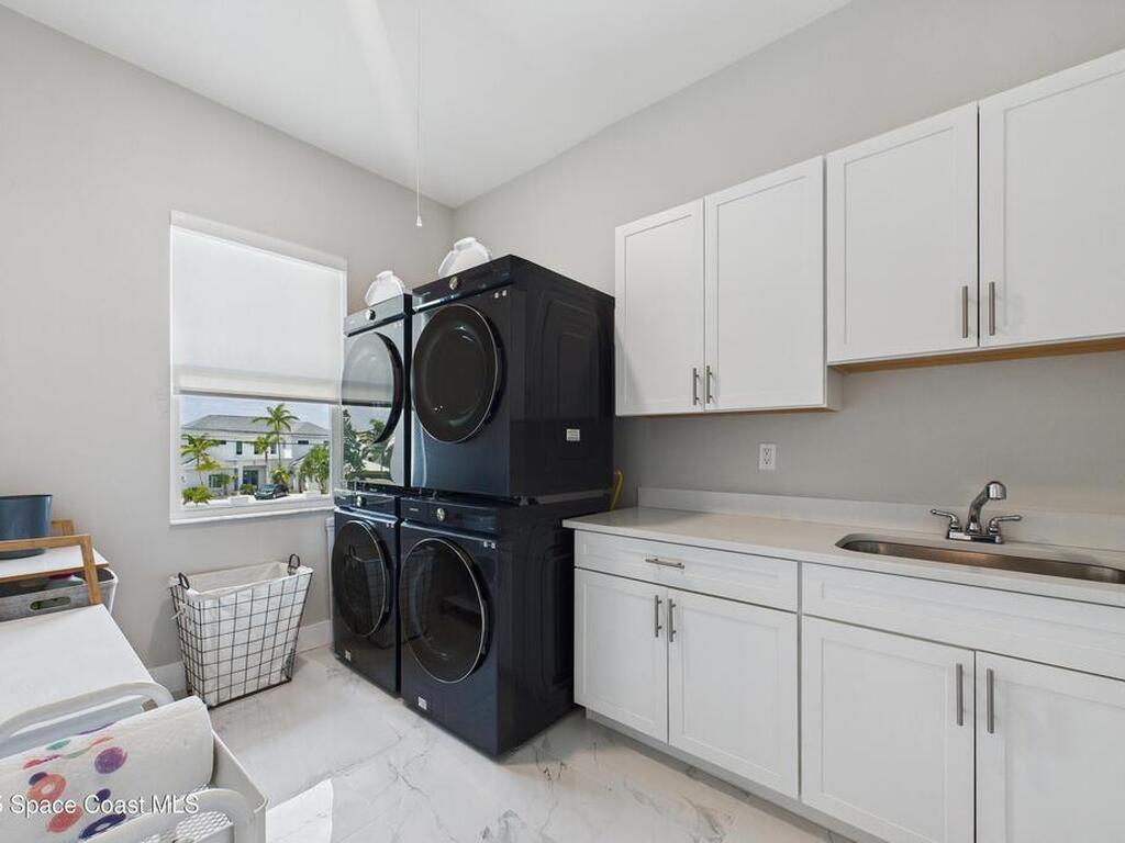 2345 N Riverside Drive, Indialantic, FL 32903