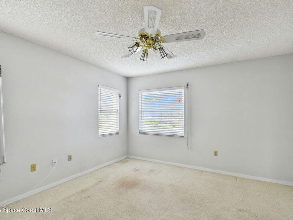540 S Brevard Avenue, Cocoa Beach, FL 32931