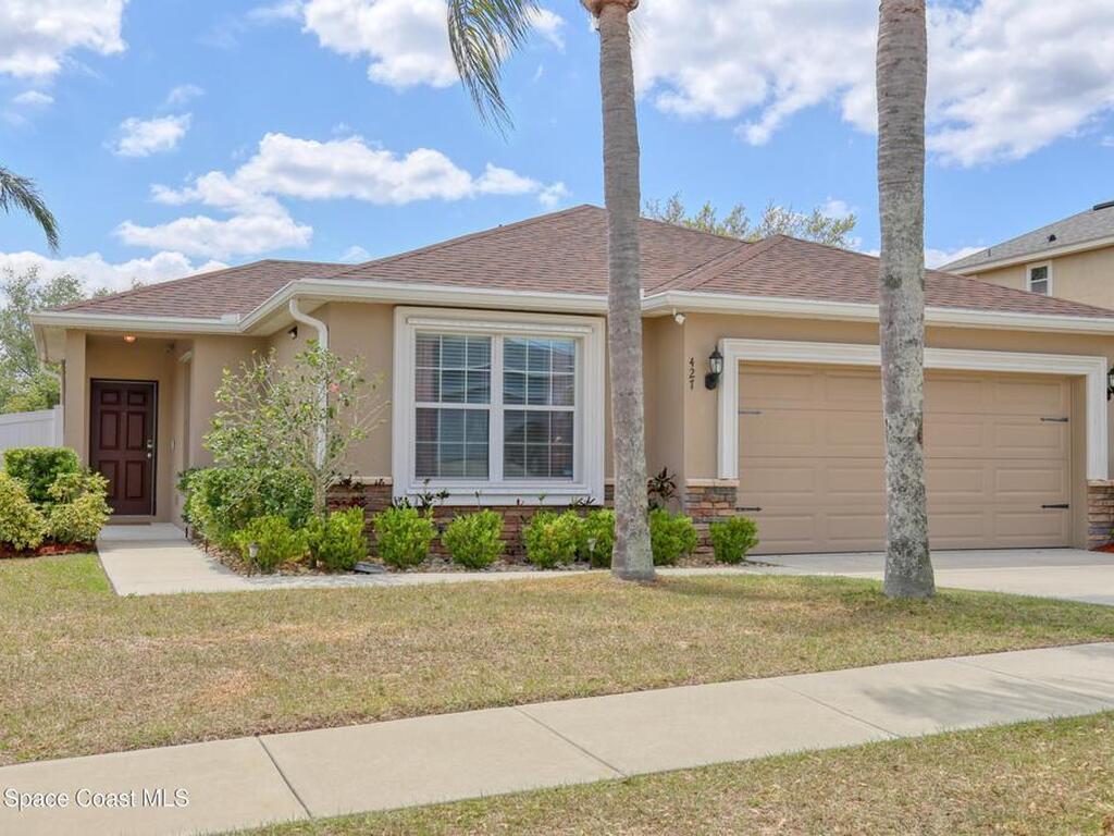 427 Highland Meadows Street, Davenport, FL 33837
