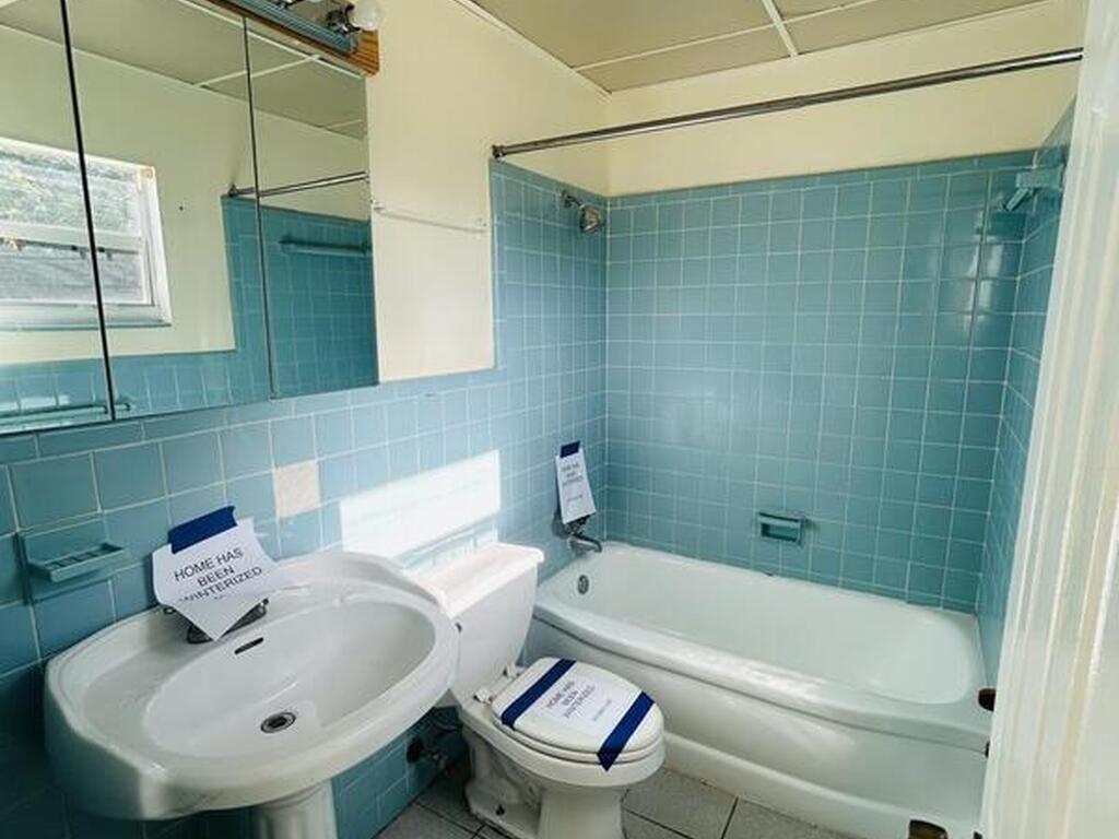 1660 Barna Avenue, Titusville, FL 32780