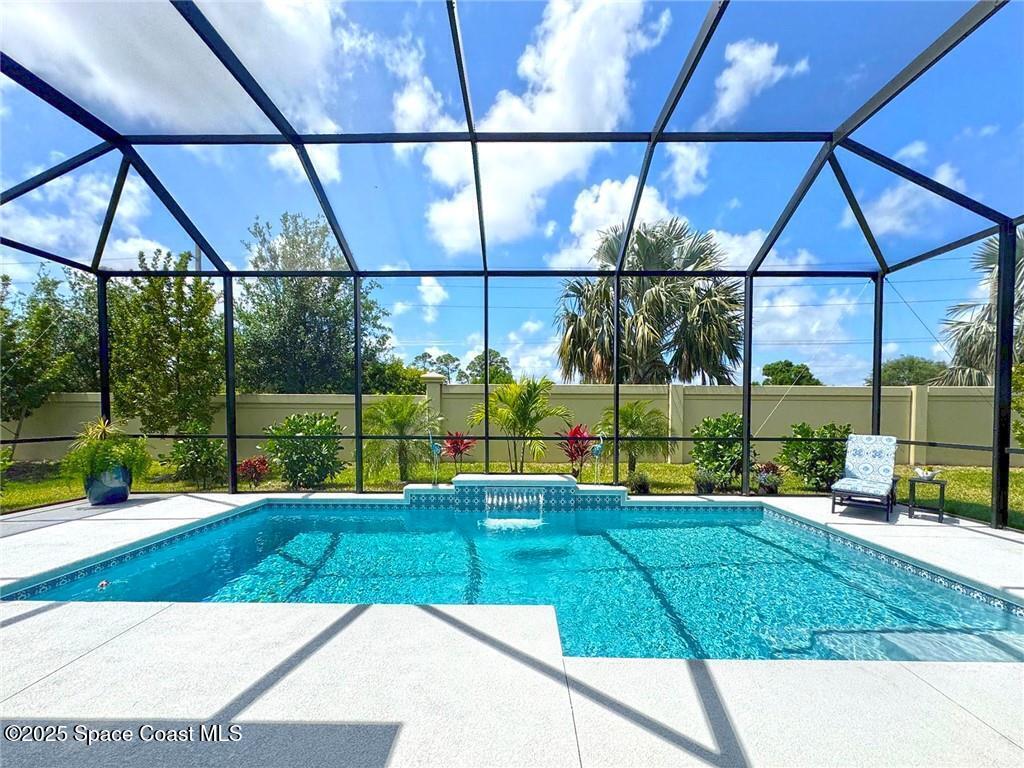 5733 Bent Pine Sq Square, Vero Beach, FL 32967