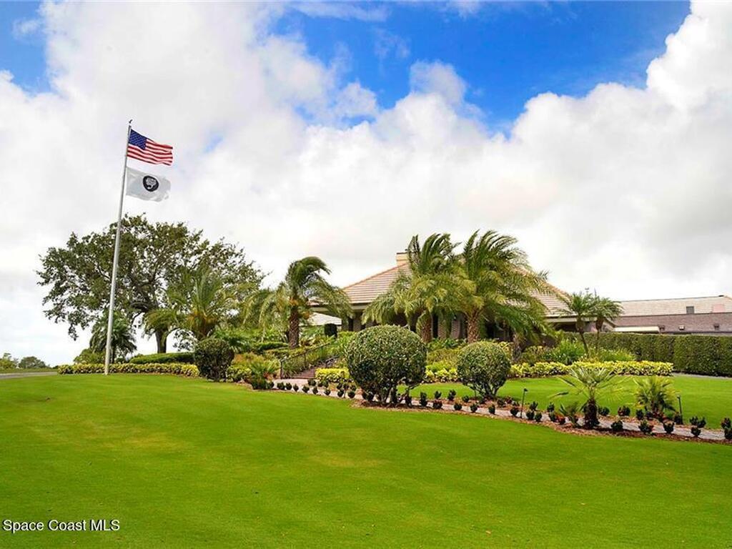 5733 Bent Pine Sq Square, Vero Beach, FL 32967