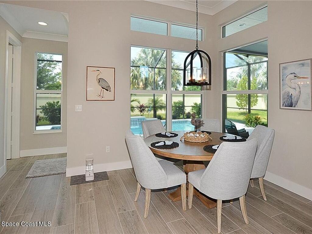 5733 Bent Pine Sq Square, Vero Beach, FL 32967
