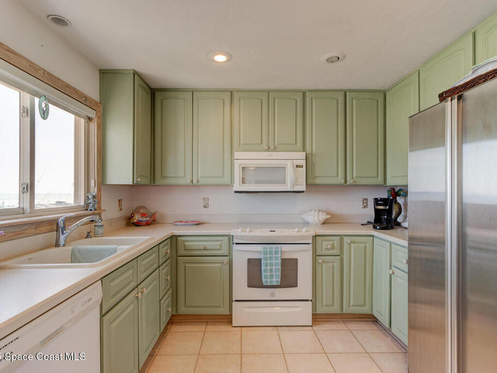921 N Atlantic Avenue, New Smyrna, FL 32169