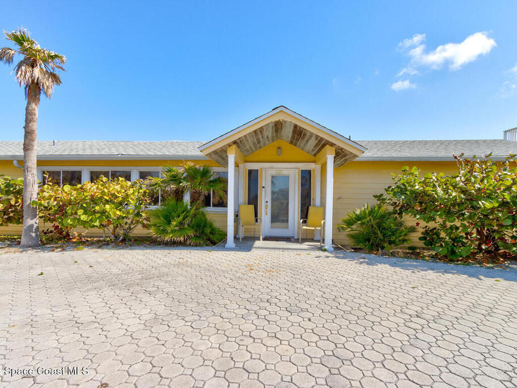 921 N Atlantic Avenue, New Smyrna, FL 32169