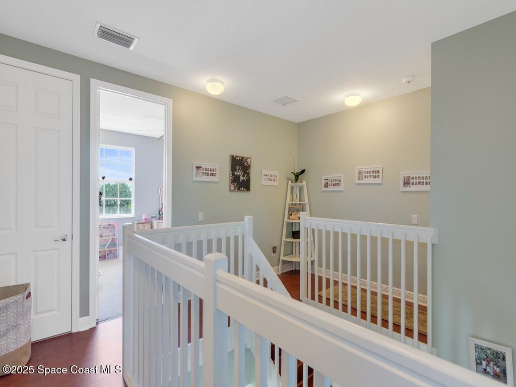 1907 Grey Falcon Circle, Vero Beach, FL 32962