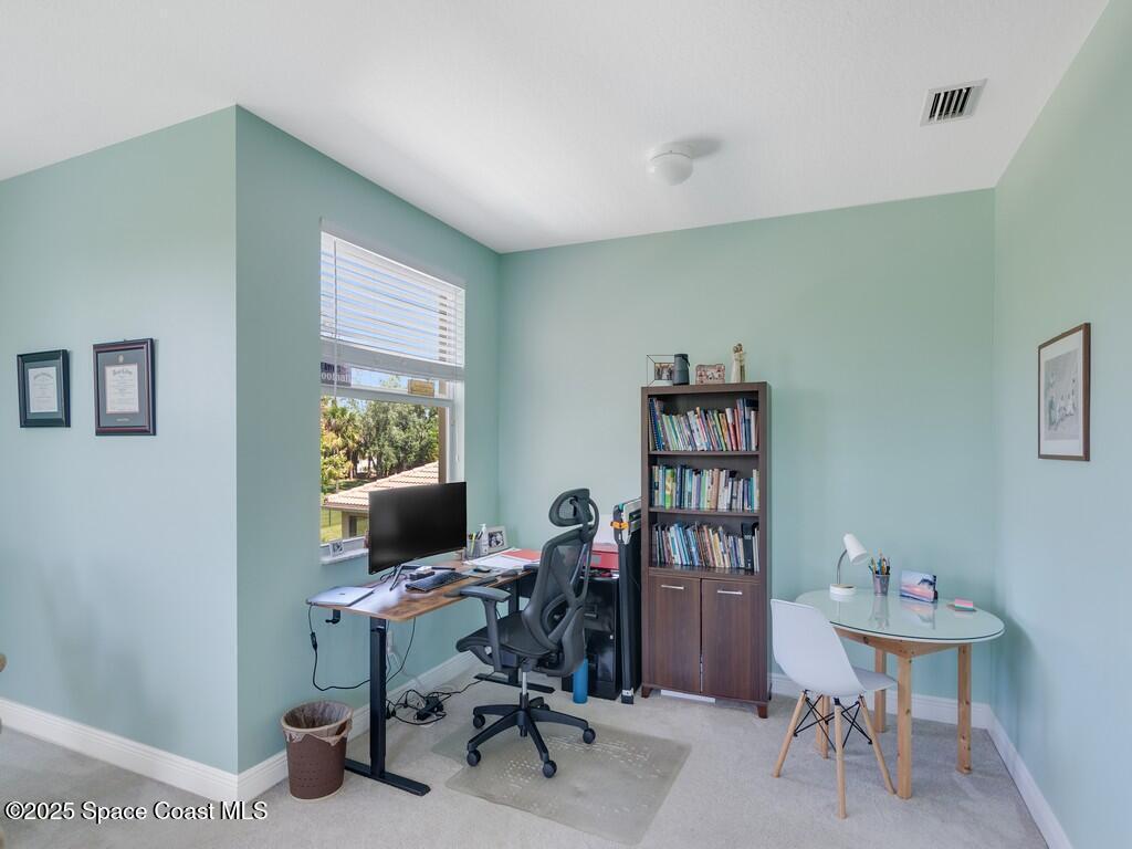 1907 Grey Falcon Circle, Vero Beach, FL 32962