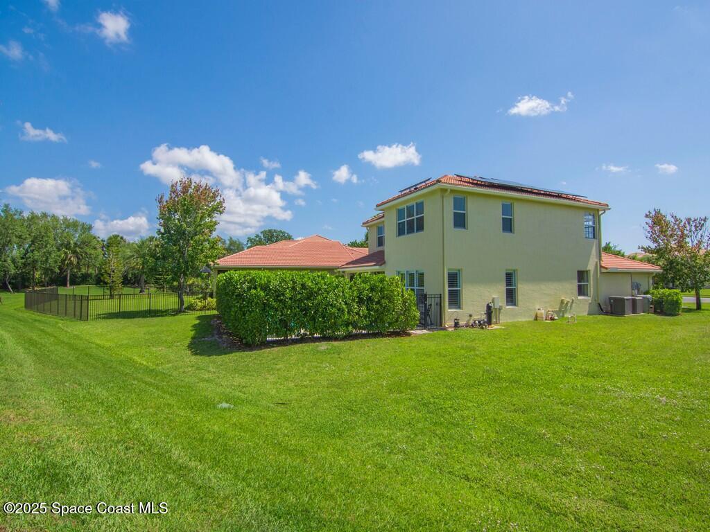 1907 Grey Falcon Circle, Vero Beach, FL 32962