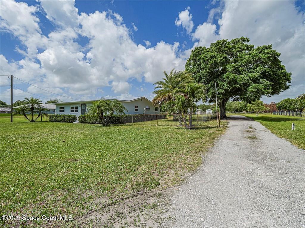 6635 58th Avenue, Vero Beach, FL 32967