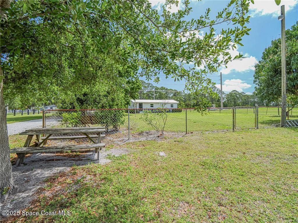 6635 58th Avenue, Vero Beach, FL 32967