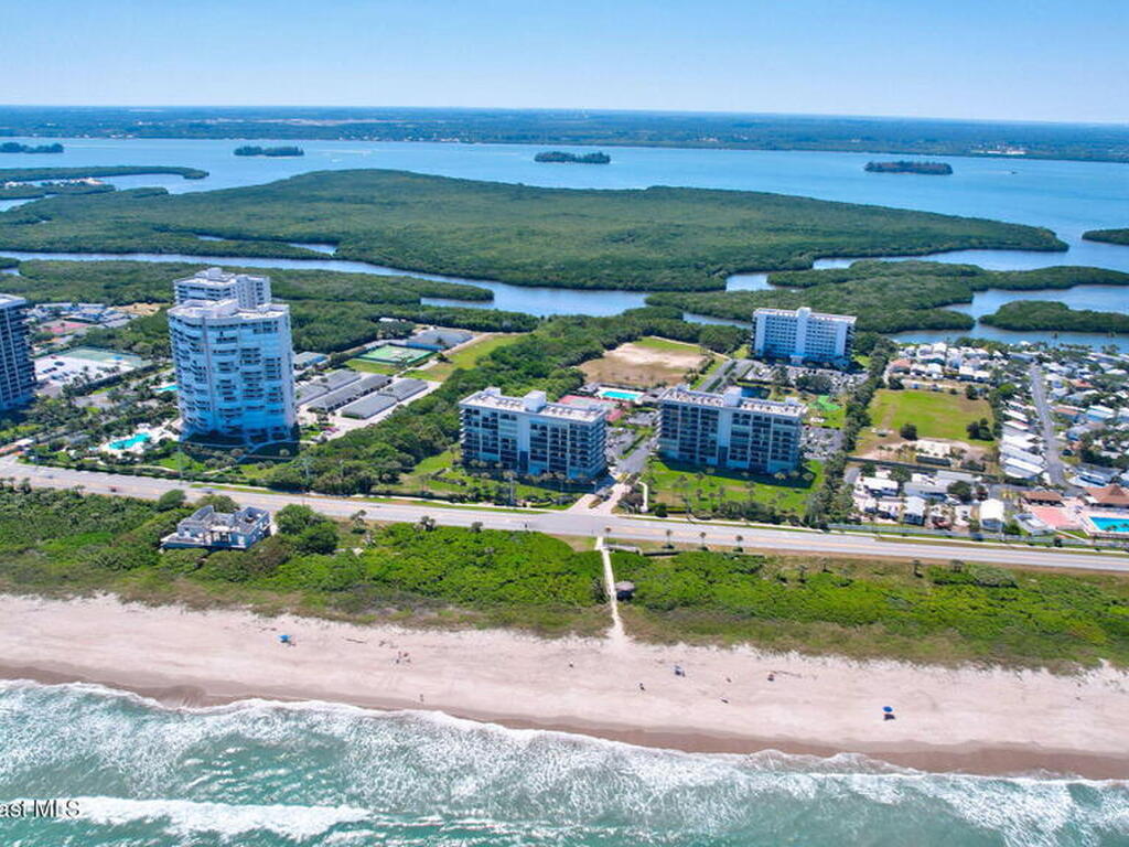 5055 N Highway A1a, Hutchinson Island, FL 34949