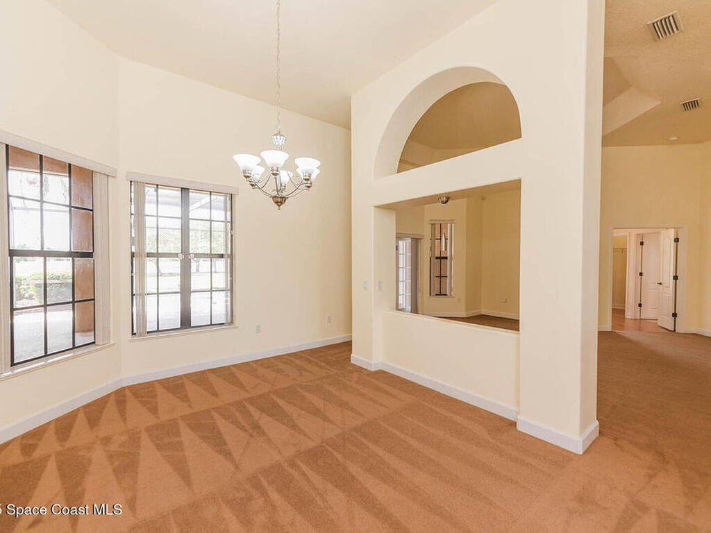 4068 Gardenwood Circle, Grant, FL 32949