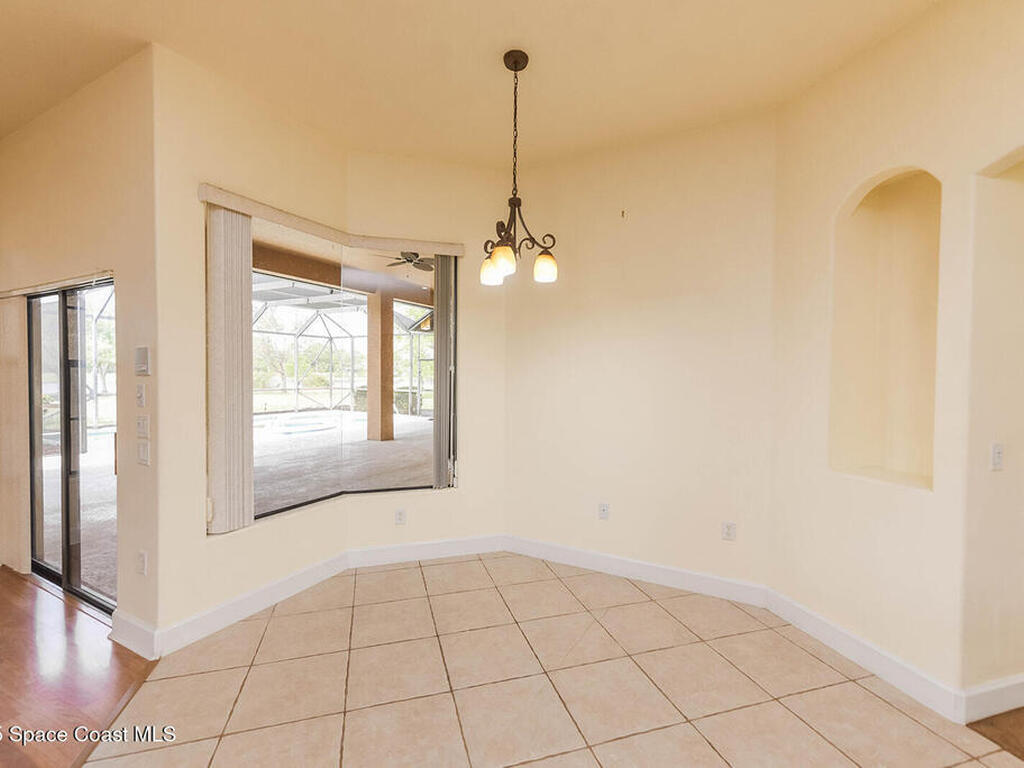 4068 Gardenwood Circle, Grant, FL 32949