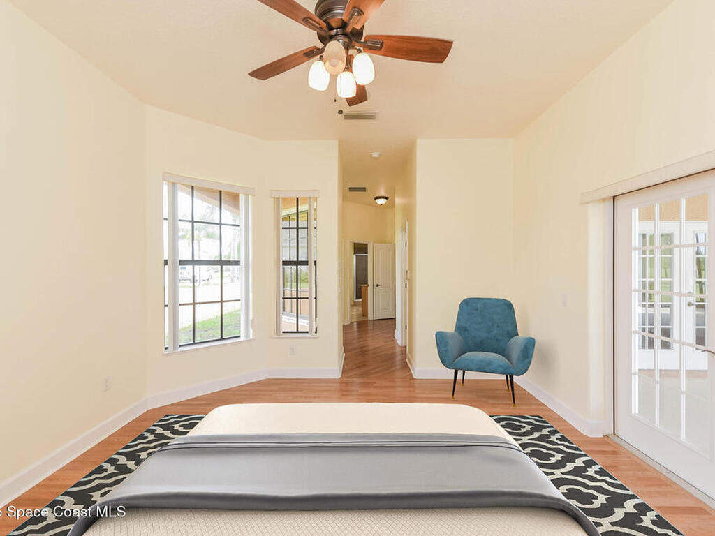 4068 Gardenwood Circle, Grant, FL 32949