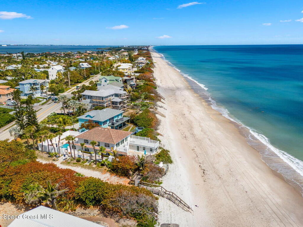 450 Ross Avenue, Melbourne Beach, FL 32951
