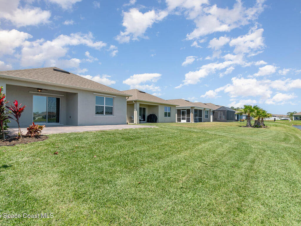 213 Caryota Court, New Smyrna Beach, FL 32168