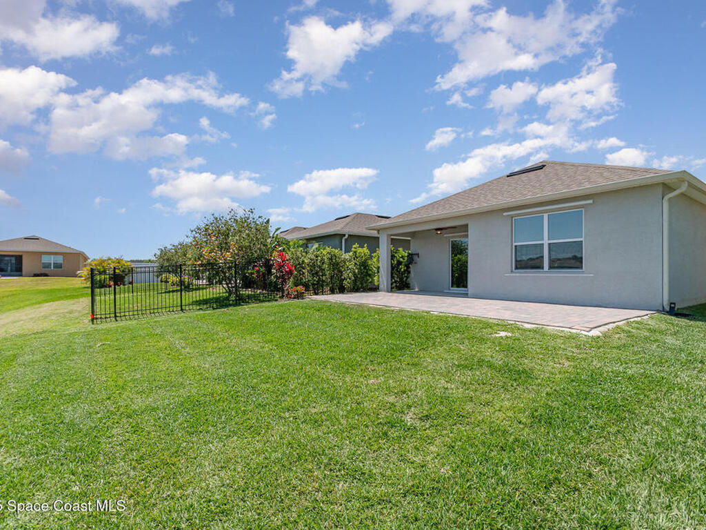 213 Caryota Court, New Smyrna Beach, FL 32168