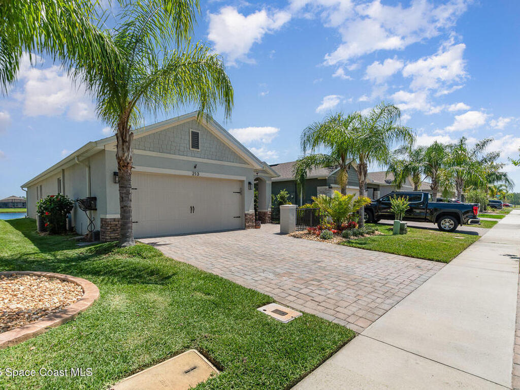 213 Caryota Court, New Smyrna Beach, FL 32168
