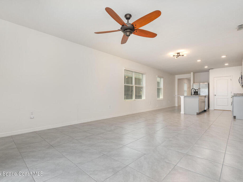 213 Caryota Court, New Smyrna Beach, FL 32168