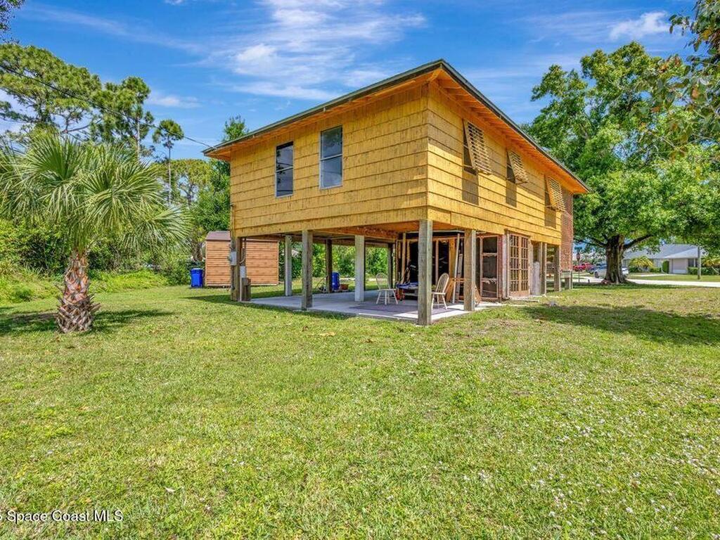 1805 15th Street, Vero Beach, FL 32962