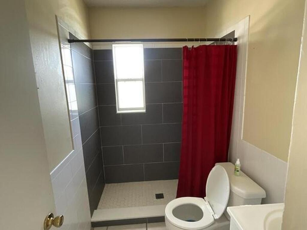 415 Harrison Avenue, Cape Canaveral, FL 32920