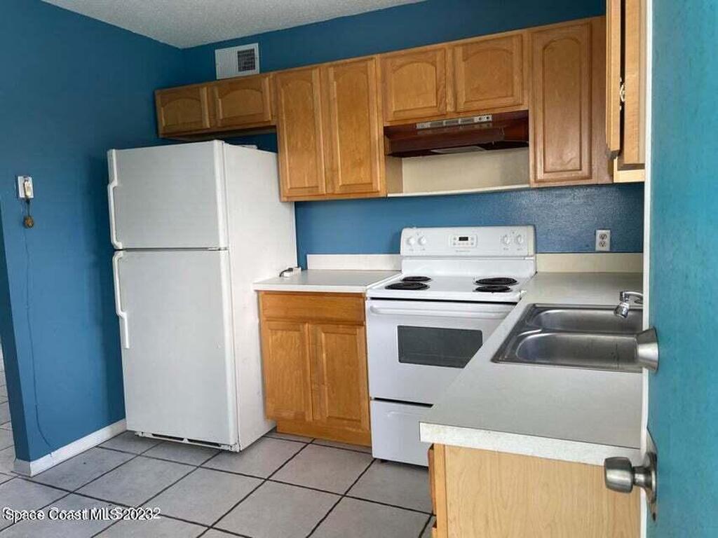 415 Harrison Avenue, Cape Canaveral, FL 32920