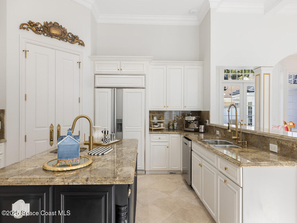 7 Beachside Drive, Orchid, FL 32963