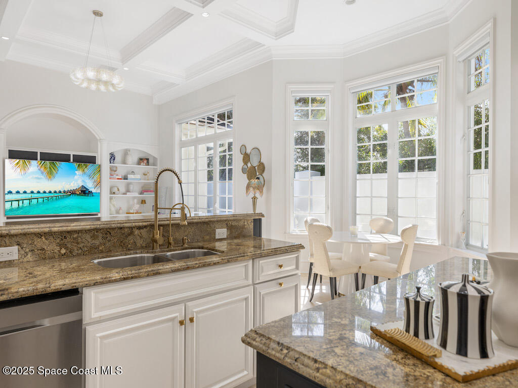 7 Beachside Drive, Orchid, FL 32963