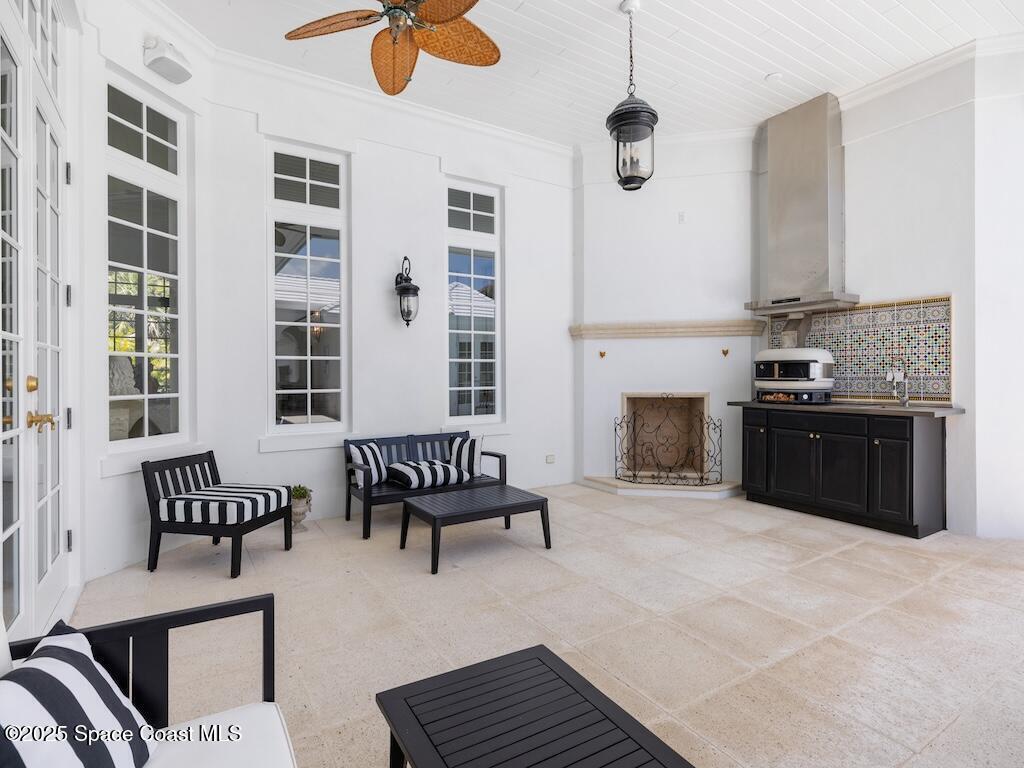 7 Beachside Drive, Orchid, FL 32963