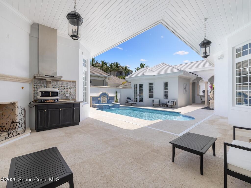 7 Beachside Drive, Orchid, FL 32963