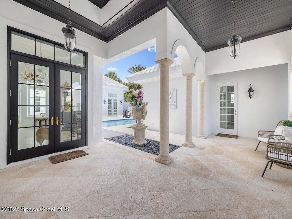 7 Beachside Drive, Orchid, FL 32963