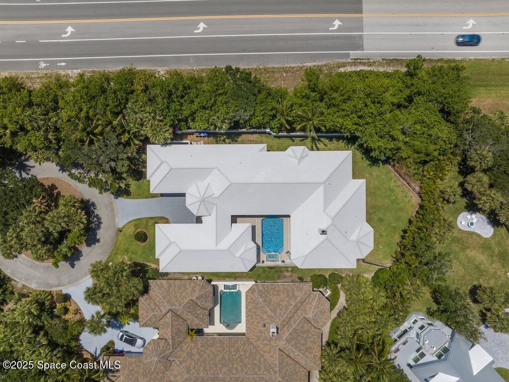 7 Beachside Drive, Orchid, FL 32963