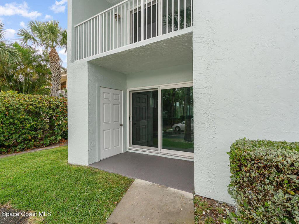 1321 S Miramar Avenue, Indialantic, FL 32903