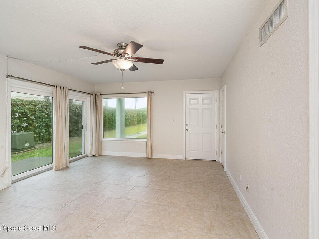 1321 S Miramar Avenue, Indialantic, FL 32903