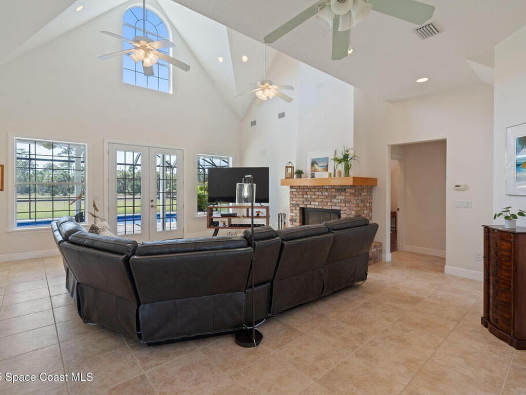 2700 Corey Road, Malabar, FL 32950