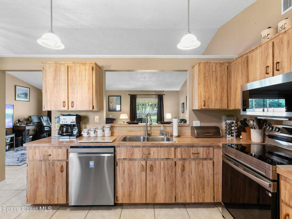 2222 Westminster Drive, Cocoa, FL 32926